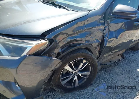 2016 Toyota Rav4 Xle из США, поврежденный, VIN JTMWFREV5GD087740